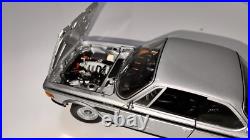 118 Minichamps 1972 BMW 3.0 CSL Silver Diecast Car Vintage Car Opening Parts