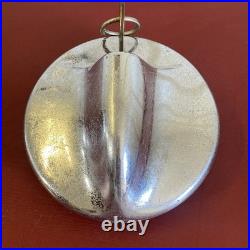 1930's 1940's ACCESSORY AUTOMATIC LOCKING GAS CAP FORD CHEVY DODGE RAT ROD GM