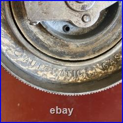 1930's 1940's ACCESSORY AUTOMATIC LOCKING GAS CAP FORD CHEVY DODGE RAT ROD GM
