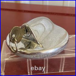 1930's 1940's ACCESSORY AUTOMATIC LOCKING GAS CAP FORD CHEVY DODGE RAT ROD GM