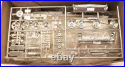 1965 Pontiac Gto 1/25 Scale Amt #2600 Model Kit, Open Box, Loose Parts, Read All 1965 Pontiac Gto 1/25 Scale Amt #2600 Model Kit, Open Box, Loose Parts, Read All