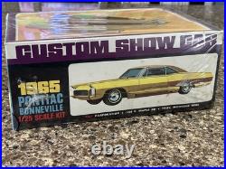Amt 1965 Pontiac Bonneville Original Factory Sealed Kit! Circa 1971! Vmcp