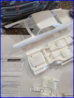 Amt 1965 Pontiac Grand Prix Original Show'n Go Kit! Circa 1969! Vmcp