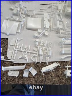 Amt 1965 Pontiac Grand Prix Original Show'n Go Kit! Circa 1969! Vmcp