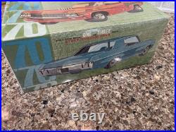 Amt 1970 Chevy Ss Impala Original Issue Factory Sealed Kit! Circa 1970! Vmcp Amt 1970 Chevy Ss Impala Original Issue Factory Sealed Kit! Circa 1970! Vmcp