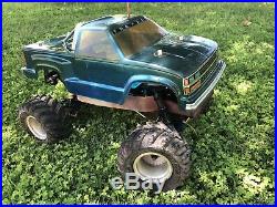 Classic / Vintage RC Traxxas Sledgehammer with Remote & Owners Manual See Details