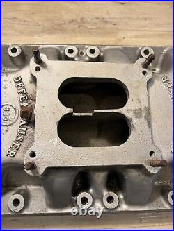 Ford 351w aluminum intake manifold Offenhauser 5883 vintage muscle car parts