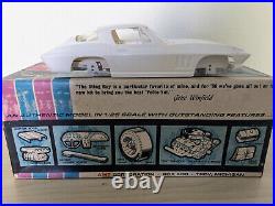 L@@k! Rare Original Vintage Amt 1966 Corvette Sting Ray Kit Complete Parts