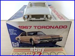 L@@k! Rare Original Vintage Mpc 1967 Toronado Kit Complete-parts Super Nice L@@k! Rare Original Vintage Mpc 1967 Toronado Kit Complete-parts Super Nice