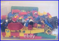 Lego Duplo Vintage Lot Blocks Figures Animals Cars Fence Parts & Pieces L@@K