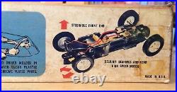 Lindberg 132 Porsche Formula 1 Vintage Model Car Kit 1659-498 Sealed Parts