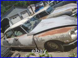 Lot of 3 original Citroen cars (DS21, ID19) from 60s & 70s for parts vintage