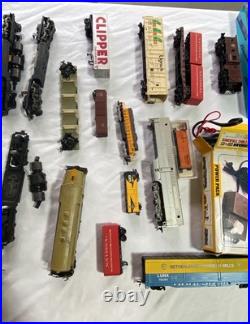 Lot of Vintage HO Scale Freight Cars Engines Tracks Parts Accessories Read Desc Lot of Vintage HO Scale Freight Cars Engines Tracks Parts Accessories Read Desc