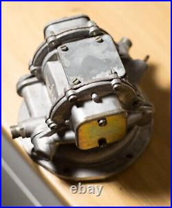 Mercedes W116 OM617 Vacuum Pump Depressor W123 W126 A6172300165 300SD
