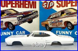 Mpc 1969 Dodge Coronet Super Hemi F/c Kit#715-200 Amt Mint Nos Car Body Only Mpc 1969 Dodge Coronet Super Hemi F/c Kit#715-200 Amt Mint Nos Car Body Only