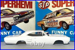 Mpc 1969 Dodge Coronet Super Hemi F/c Kit#715-200 Amt Mint Nos Car Body Only Mpc 1969 Dodge Coronet Super Hemi F/c Kit#715-200 Amt Mint Nos Car Body Only