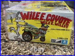 Mpc Wile E. Coyote Wile E. Willys Original Factory Sealed Kit! Circa 1968! Vmcp Mpc Wile E. Coyote Wile E. Willys Original Factory Sealed Kit! Circa 1968! Vmcp