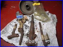 Nos Trunnion, Suspension Vintage Car Parts 50-70 AMC Rambler, American Lot # 318