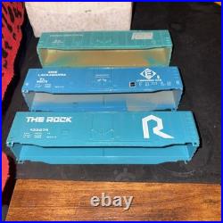 O-Scale Vintage Toy Trains HUGE LOT- Box Cars/Engine/Parts/Wire/Plates