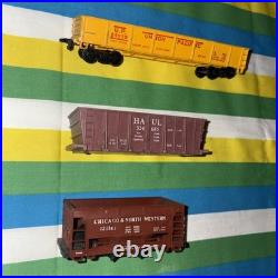 O-Scale Vintage Toy Trains HUGE LOT- Box Cars/Engine/Parts/Wire/Plates