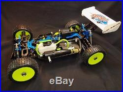 OFNA ULTRA LX COMP 1/8 Vintage Nitro Buggy Roller with Body (with servos) USED