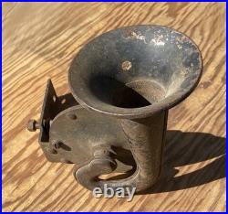 Old Vintage Antique Automobile Vehicle Car Auto Truck Horn Part with Bracket Old Vintage Antique Automobile Vehicle Car Auto Truck Horn Part with Bracket