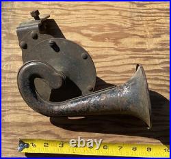 Old Vintage Antique Automobile Vehicle Car Auto Truck Horn Part with Bracket
