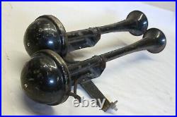 Original 1930's 1940's Car Truck Sparton Twin Trumpet Horns with Bracket Assembly