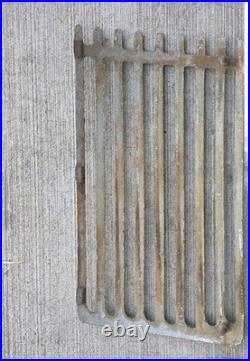 Original 1939 Chevrolet Accessory Gm Fender Grilles Used 31802-rh/31803-lh
