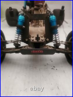 PARTS CAR Traxxas Nitro Hawk 1/10 Stadium RC Buggy 2WD Vintage With Remote Used PARTS CAR Traxxas Nitro Hawk 1/10 Stadium RC Buggy 2WD Vintage With Remote Used