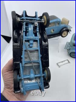 Parts Lot Consisting Of 3 Hubley Die Cast Cars Vintage (damaged)