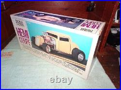 RARE Vintage Parma 1/10 HEMI Coupe R/C Model Kit #15080 (MISSING PARTS)