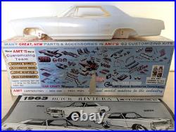 Rare! Original Vintage Amt 1963 Buick Riviera Kit Complete-parts Super Nice