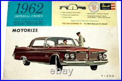 Rare Revell 1962 Chrysler Imperial 1/25 Parts Sealed Annual Issue Vintage Kit