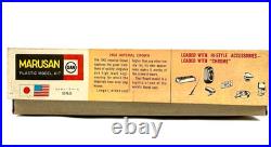 Rare Revell 1962 Chrysler Imperial 1/25 Parts Sealed Annual Issue Vintage Kit