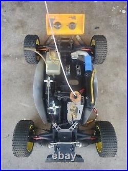 Sinyih Tempo RC Car Roller 1/8 Nitro Rc Car Vintage For Parts Or Repair