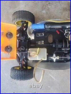 Sinyih Tempo RC Car Roller 1/8 Nitro Rc Car Vintage For Parts Or Repair