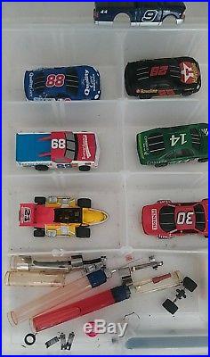 Slot Car Collection - VINTAGE - (19 CARS) +6 BODIES withCarrying Cases + parts