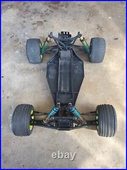 Team Associated T3 RC Car FOR PARTS OR ROLLER BUILD. SELLING AS IS VINTAGE