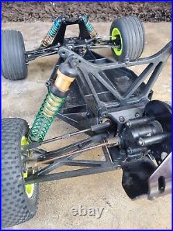 Team Associated T3 RC Car FOR PARTS OR ROLLER BUILD. SELLING AS IS VINTAGE