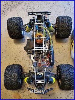 Team Losi LST2 Nitro-powered 1/8th Monster Truck. Mint Condition, Vintage