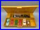 VINTAGE-Aurora-Slot-Case-with-6-HO-Slot-Car-Bodies-Parts-01-up