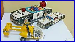 VINTAGE CADILLAC 1957 SEDAN LIMOUSINE TIN TOY CAR 60's JAPAN GERMANY FOR PARTS