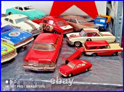 VINTAGE CADILLAC 1957 SEDAN LIMOUSINE TIN TOY CAR 60's JAPAN GERMANY FOR PARTS