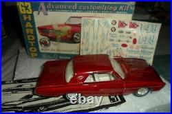 VINTAGE MODEL CAR LOT OF 1 BUILT 1963 T-BIRD WithBOX EXTRA PART lot 0 0 0 7