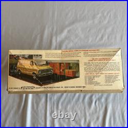 VINTAGE MPC 1975 DODGE VAN withYAMAHA DIRT BIKE 1/25 SCALE MODEL CAR KIT PARTS VINTAGE MPC 1975 DODGE VAN withYAMAHA DIRT BIKE 1/25 SCALE MODEL CAR KIT PARTS