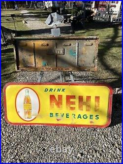 VINTAGE ORIGINAL JEEP WILLYS TAILGATE car auto truck part gas oil SHIPS man cave