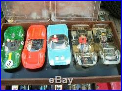 VINTAGE SLOT CARS LARGE LOT 1/24 SLOT CARS 15 COMPLETE CARS, LOT OF PARTS, GEARS