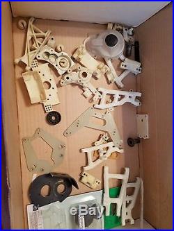 VINTAGE TEAM ASSOCIATED RC10T ROLLER with MANUAL AND BOX SPARE PARTS some RPM