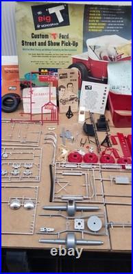 VTG 1962 Monogram 18 Big T Hot Rod Parts Body-Tires-Decals-Box & More Shelf L4